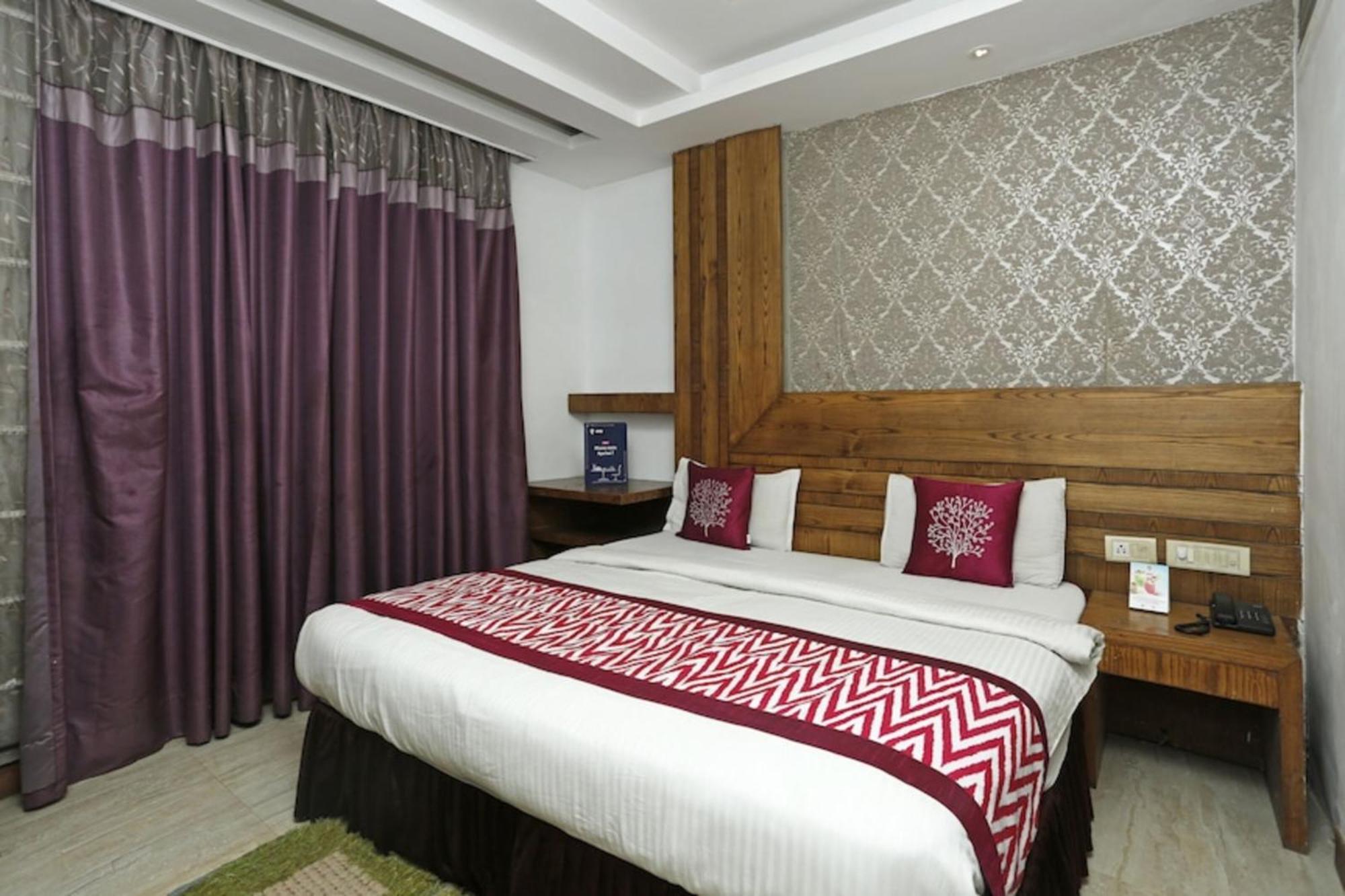 Hotel Ambience -5 Mints Walk From Railway Station New Delhi Exterior photo
